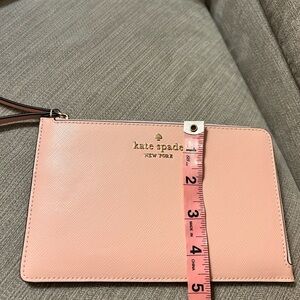 Kate Spade Cameron medium Pink Wristlet
